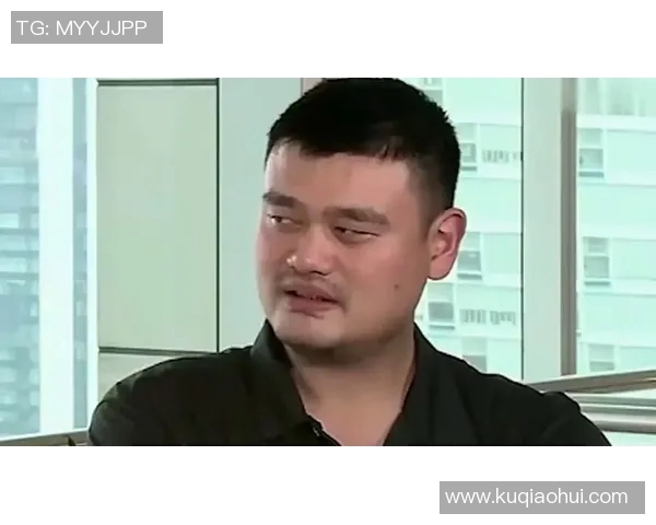 姚明怒斥不实传闻再黑脸引发球迷热议与媒体反思