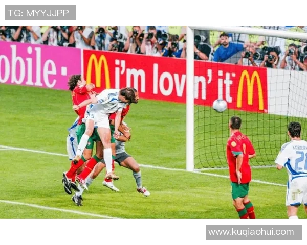 欧洲杯西班牙队险胜希腊，晋级形势乐观